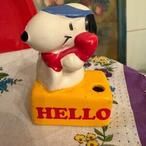 Peanuts Snoopy Yellow and Red Hello Pen Holder